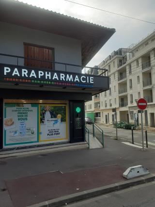 Pharmacie Pharmacie Centrale du Vert Galant 0