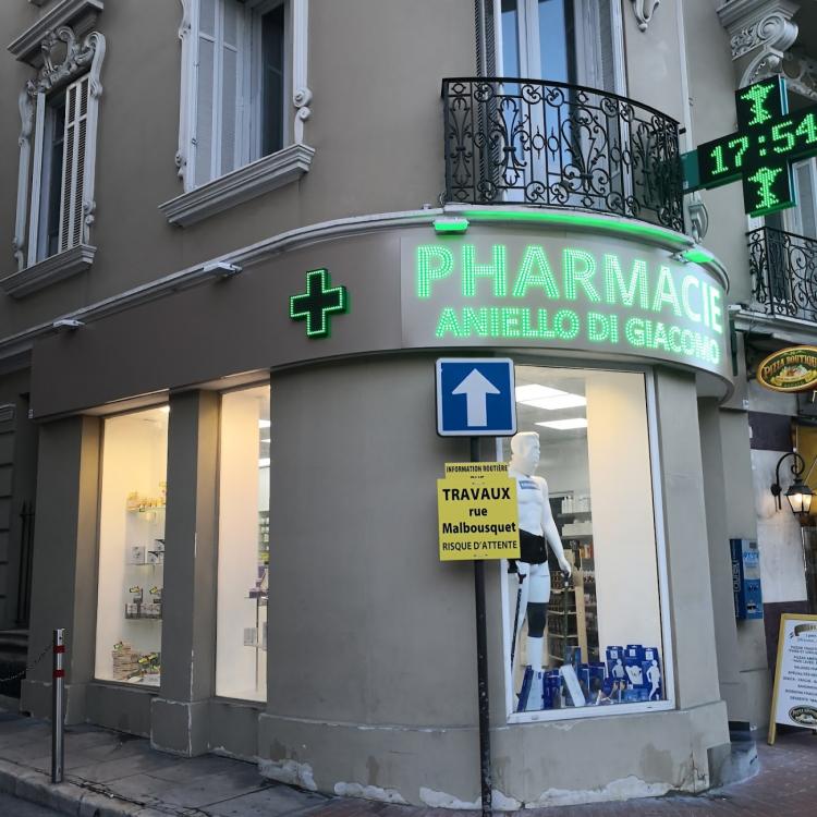 Pharmacie Aniello Di Giacomo