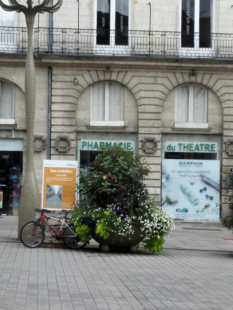 2 4 Route De Paris 44300 Nantes