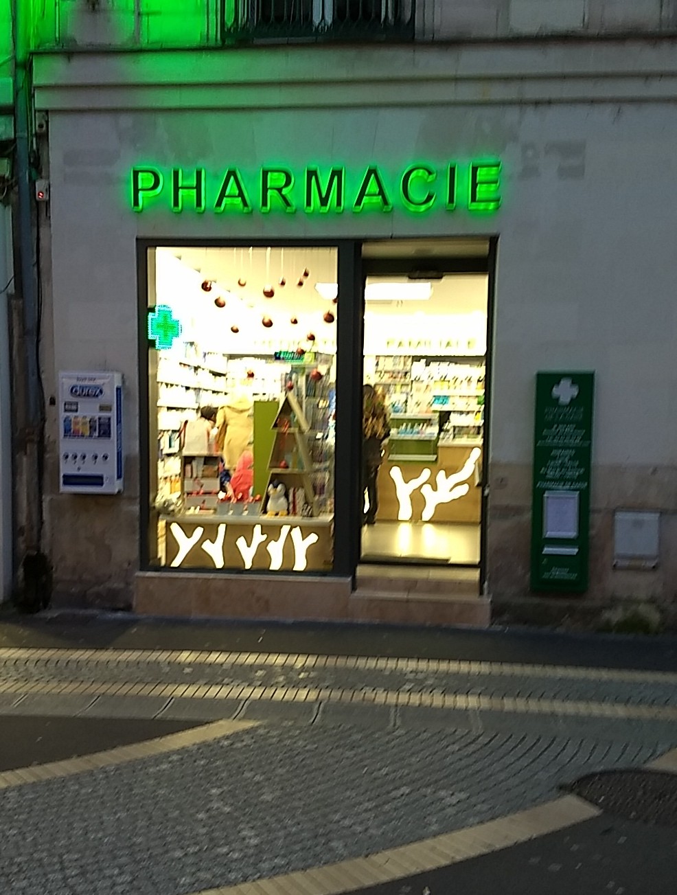 Pharmacie de la Gare // Centre Ville de Tours à proximité de la Gare