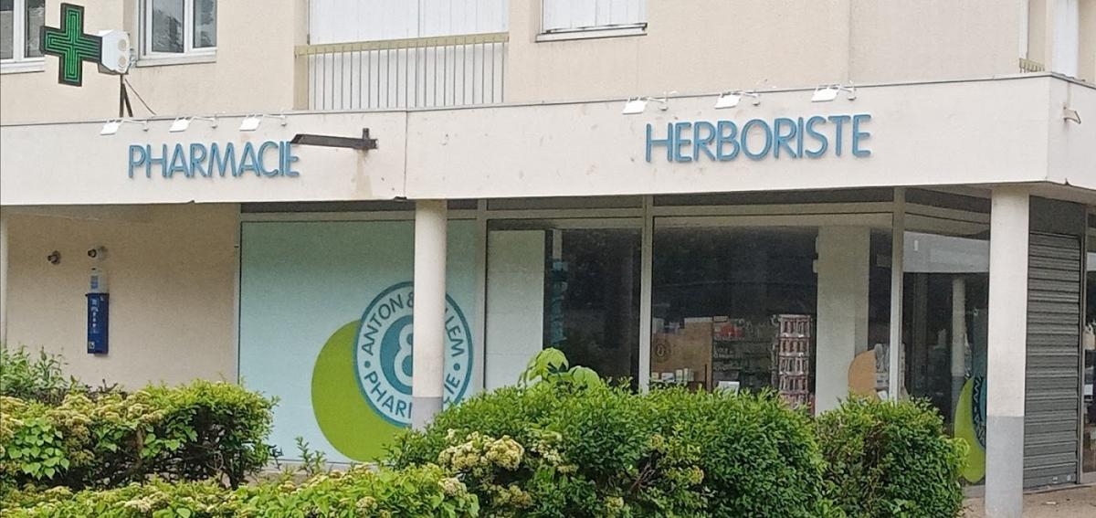 Pharmacie du Coq Chantant