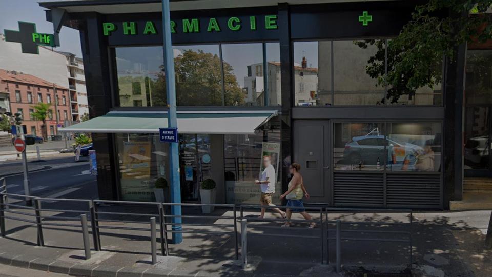 PHARMACIE DES CARMES