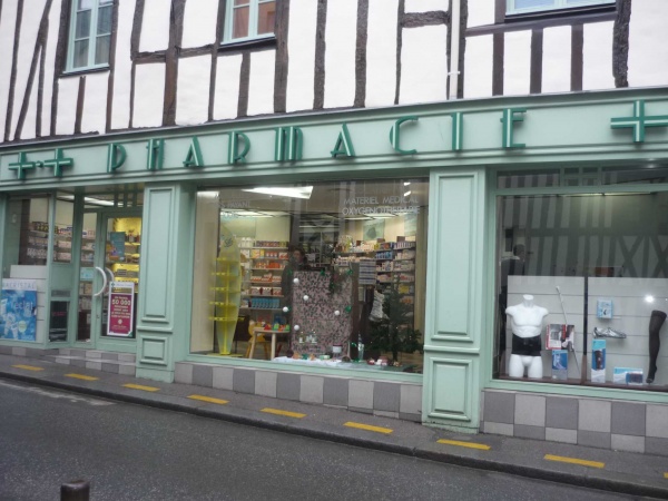 Pharmacie Decrouez