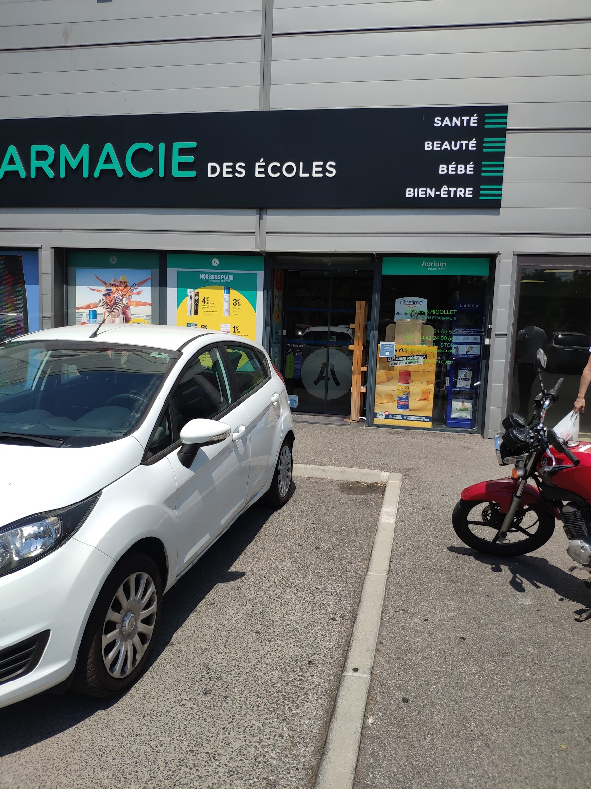 Aprium Pharmacie des Ecoles Luynes