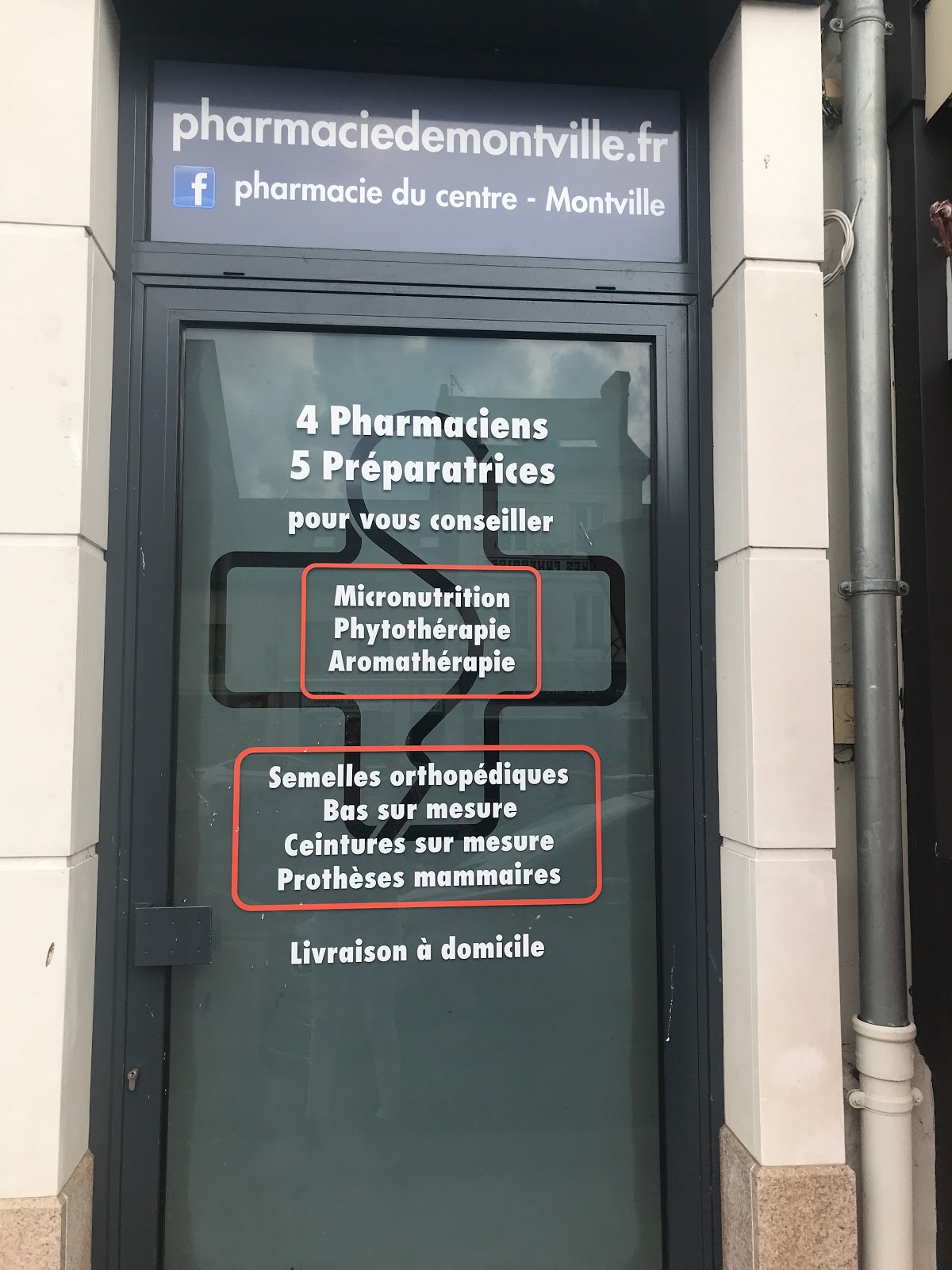 La Pharmacie du Centre à Montville