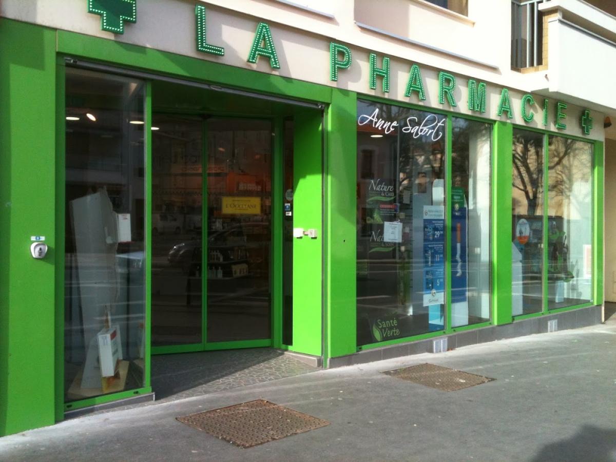 La Pharmacie d'Anne Salort