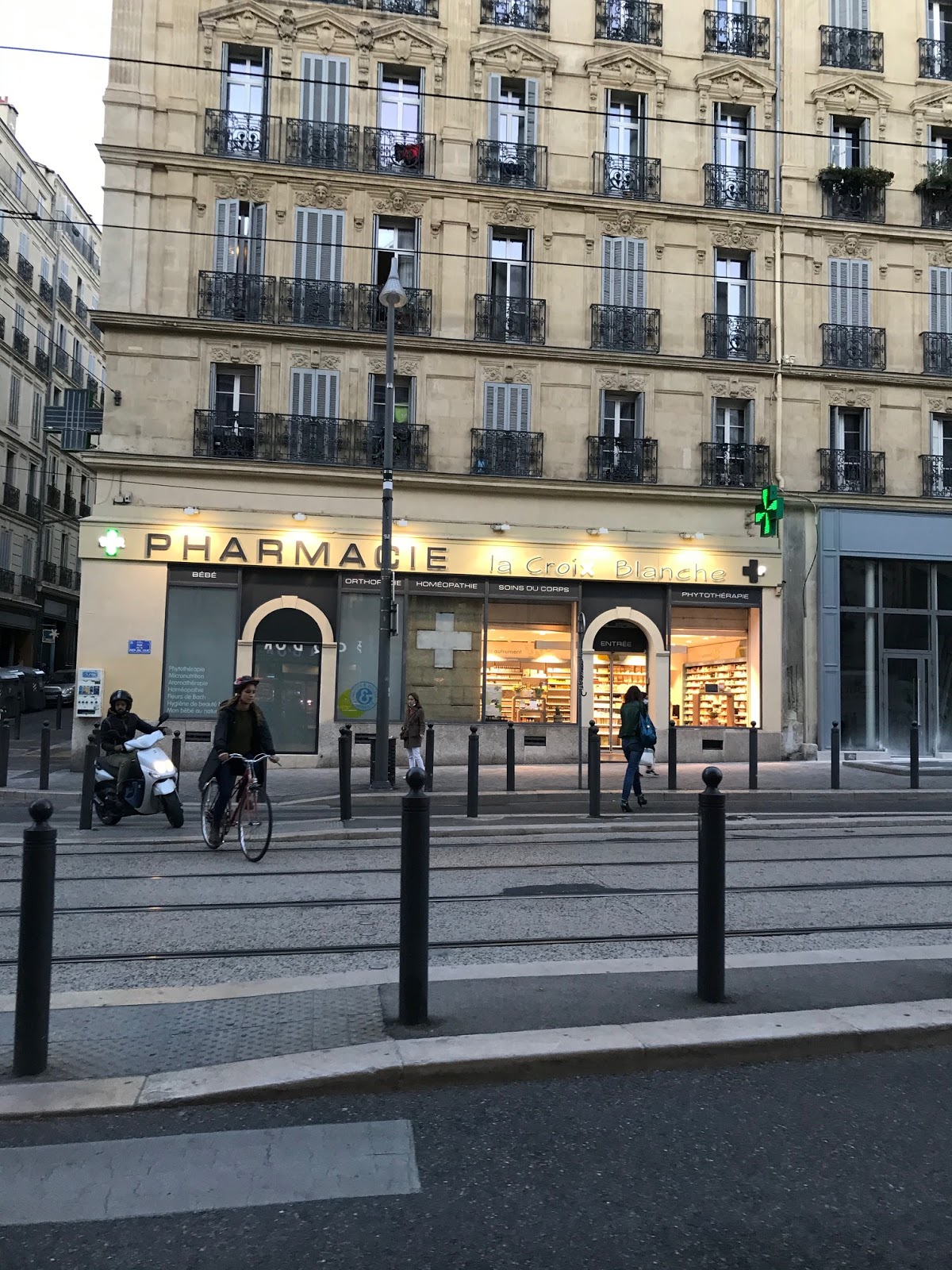Pharmacie la Croix Blanche