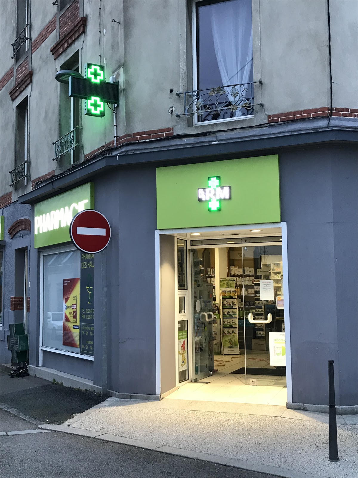 Pharmacie des Halles, pont l'abbé