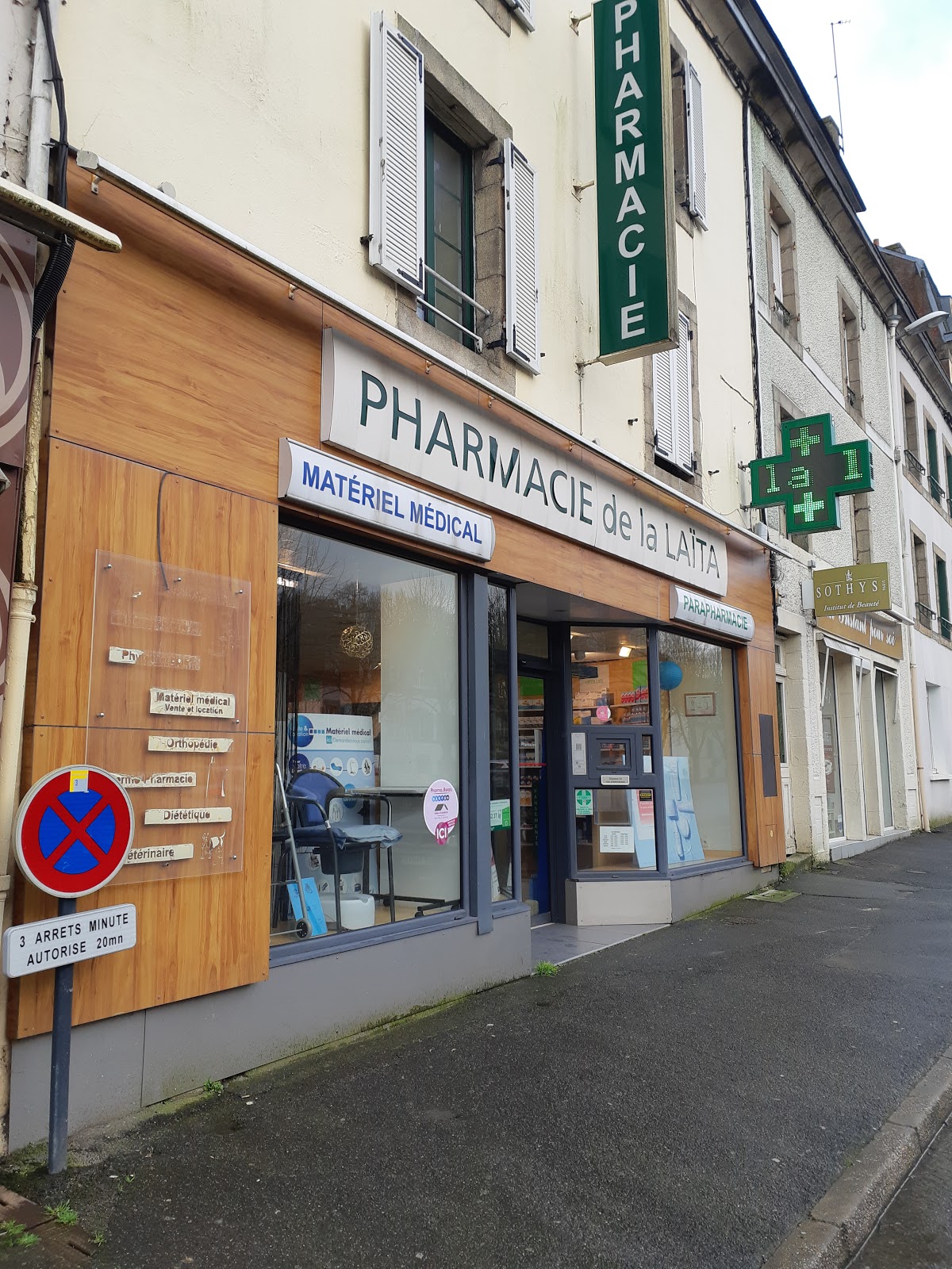 Pharmacie De La Laita