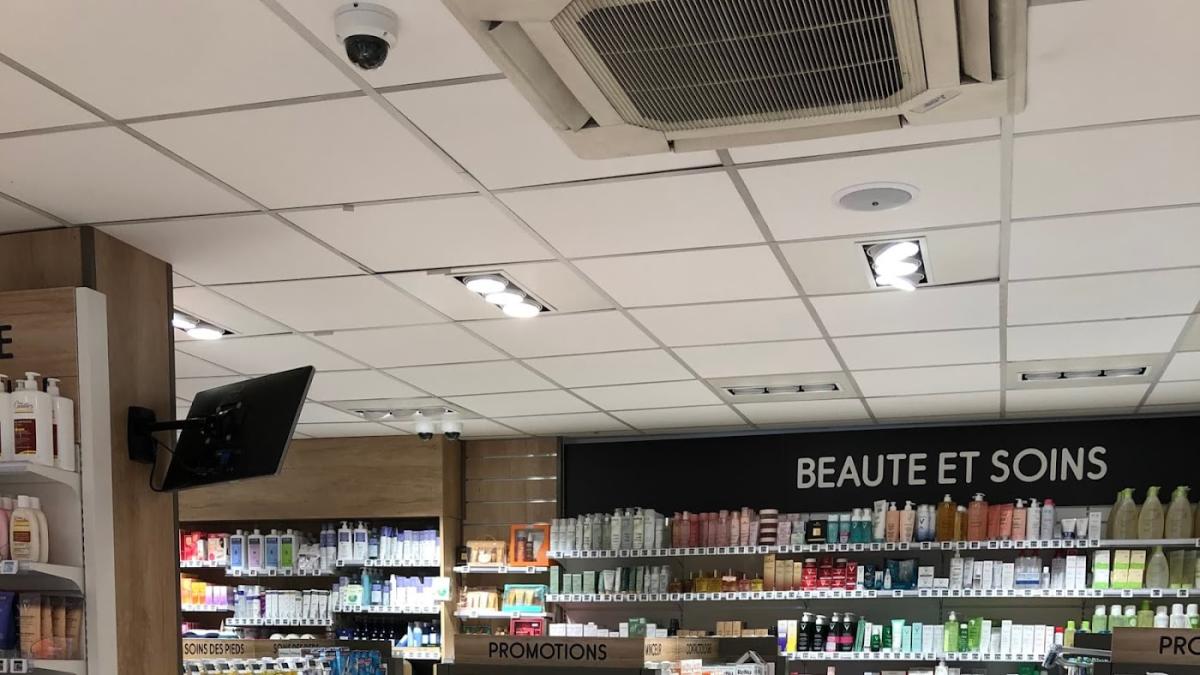 💊 PHARMACIE DE MENILMONTANT l Rue de Ménilmontant l Paris 20ème