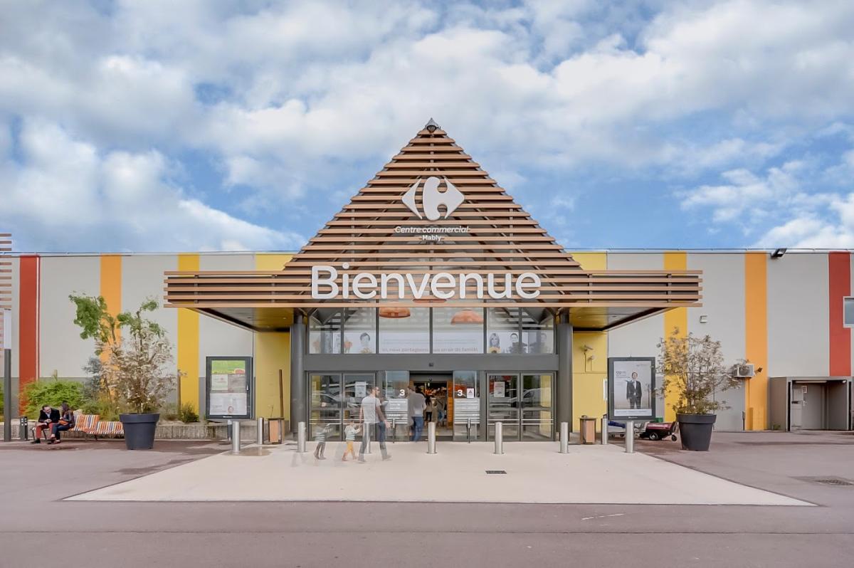 Centre commercial Carrefour Mably