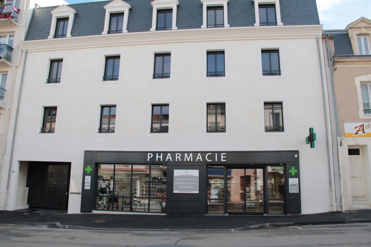 PHARMACIE NAPOLEON