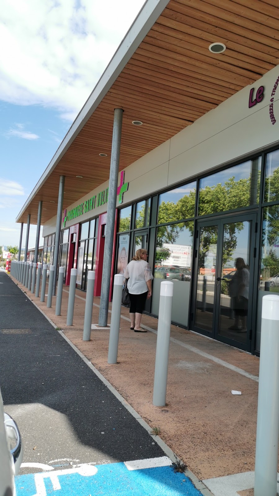 PHARMACIE SAINT JULIEN