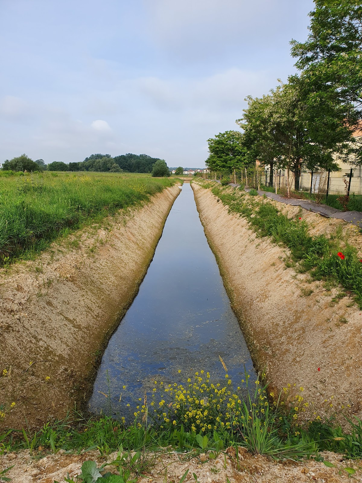 Pôle Commercial de La Frenaie