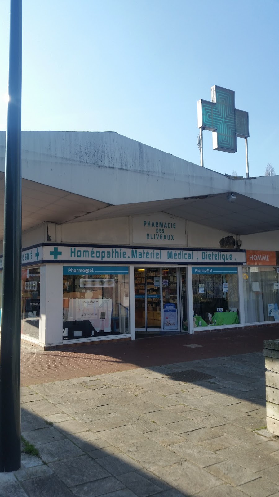 Pharmacie des Oliveaux (OUVERTE pendant 🚧TRAVAUX🚧 Lun-Vend 9h à 19h30 , Sam 9h à 14h30➡️ 2 rue Jean Perrin 59120 LOOS)