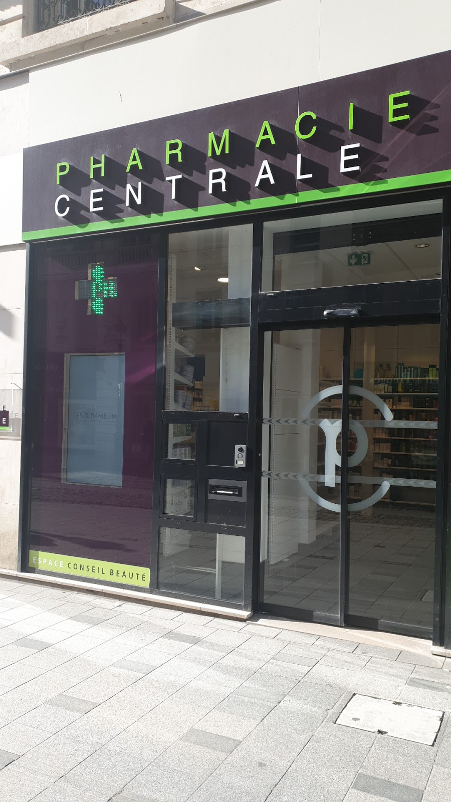 💊 PHARMACIE CENTRALE l Rue de la République Orléans 45