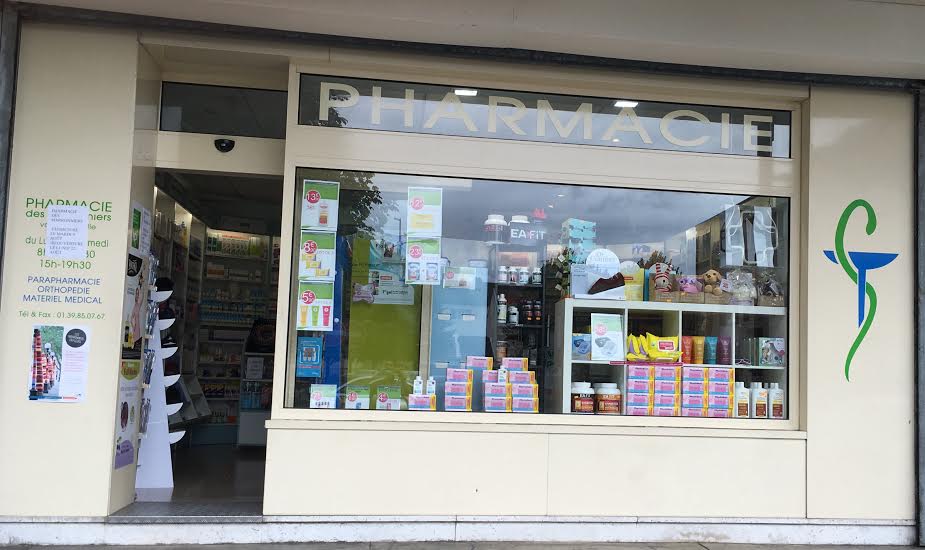 Pharmacie des Marronniers.