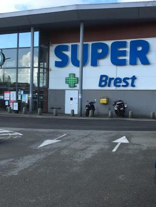 Pharmacie CHEZ MA PHARMACIENNE 0