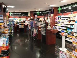 Pharmacie Aprium Grande Pharmacie des Halles 1