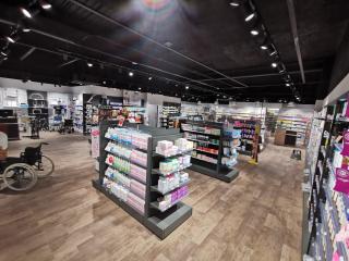 Pharmacie Aprium Grande Pharmacie de la Viarhôna 0