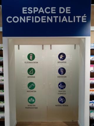 Pharmacie Aprium Grande Pharmacie de la Viarhôna 0