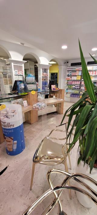 Pharmacie PHARMACIE MARES 1