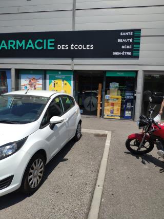 Pharmacie Aprium Pharmacie des Ecoles Luynes 0