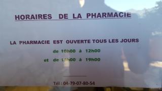 Pharmacie Montchavin 2