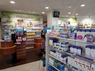 Pharmacie Pharmacie de l'Espace St Lambert à Saint-Brieuc 1