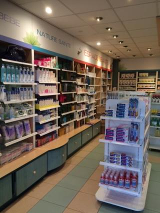 Pharmacie Pharmacie Mont Chalats 1