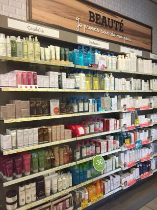 Pharmacie Pharmacie du Marché des Etats-Unis 0