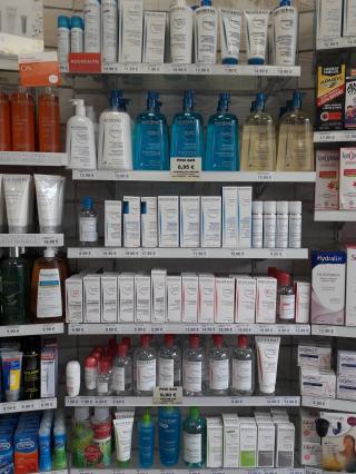 Pharmacie Pharmacie du chapeau rouge 0