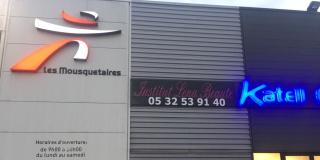 Pharmacie Pharmacie Lafayette de La Vache 0