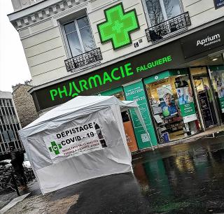 Pharmacie Aprium Pharmacie Place Falguiere 0