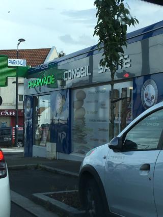 Pharmacie Pharmacie Jenner 0