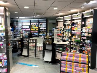 Pharmacie Pharmacie du centre (la terre aux clercs) 1