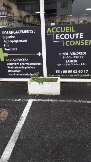 Pharmacie Pharmacie Tourasse 0