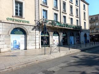 Pharmacie 💊 PHARMACIE CHAMP DE MARS VICTOR HUGOl 36Avenue Victor Hugo l Valence 26 0