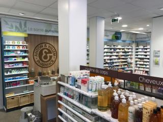Pharmacie Pharmacie Du 80 Route De L'Hôpital Anton&Willem - Herboristerie 0