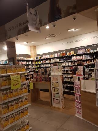 Pharmacie Grande Pharmacie de La Part-Dieu 0