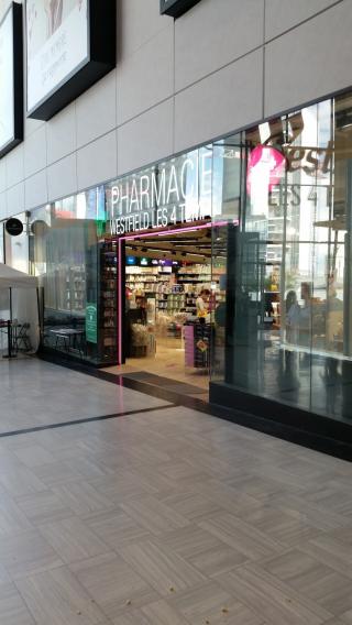 Pharmacie Pharmacie La Défense - Westfield les 4 temps 0