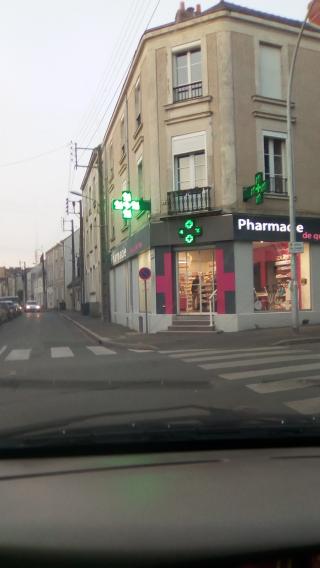 Pharmacie Pharmacie Giffard 0