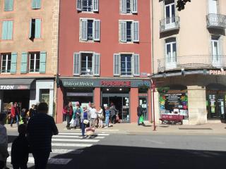 Pharmacie Pharmacie de la Tour - Denise Burkhalter 0