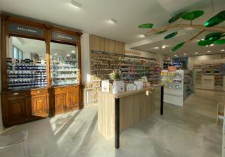 Pharmacie Pharmacie Herboristerie 0
