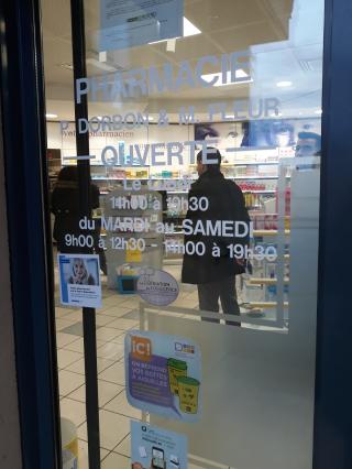 Pharmacie Pharmacie Dorbon Fleur 0