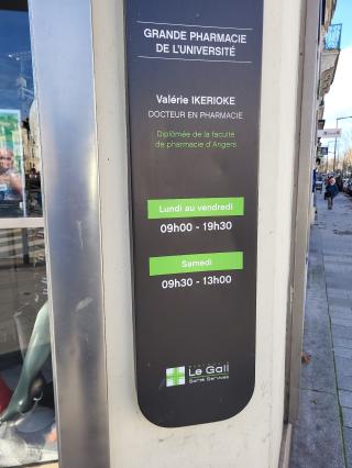 Pharmacie Grande Pharmacie de l'Université - Essentiels Pharma 0