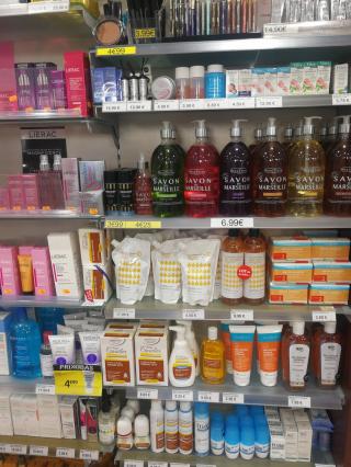 Pharmacie Pharmacie D' Haïti 0