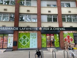 Pharmacie Pharmacie Lafayette Fer à Cheval 0