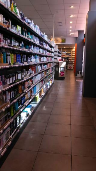 Pharmacie GRANDE PHARMACIE DU PLATEAU 0