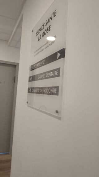 Pharmacie ESPACE SANTE LA ROSE 0